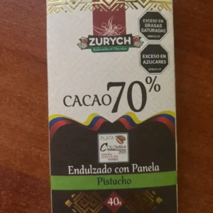 Chocolatina Zurych 70% cacao endulzada con panela sabor pistacho de 40 gramos, premiada en International Chocolate Awards Colombia 2021.